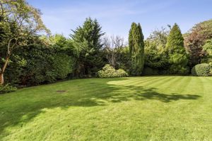 Gardens - click for photo gallery